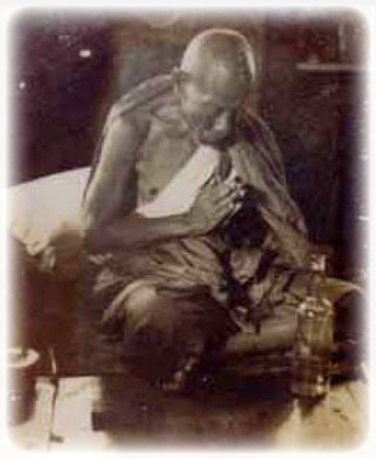 Luang Por Jong, Ancient Master Monk of Wat Na Tang Nok