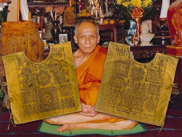 Suea Yant Kong Grapan Chadtri Maha Ud Sacred Yantra Shirt - an Immensely rare item of the Great Luang Por Lae, of Wat Pra Song in petchburi